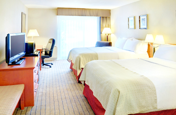 Holiday Inn Guestroom